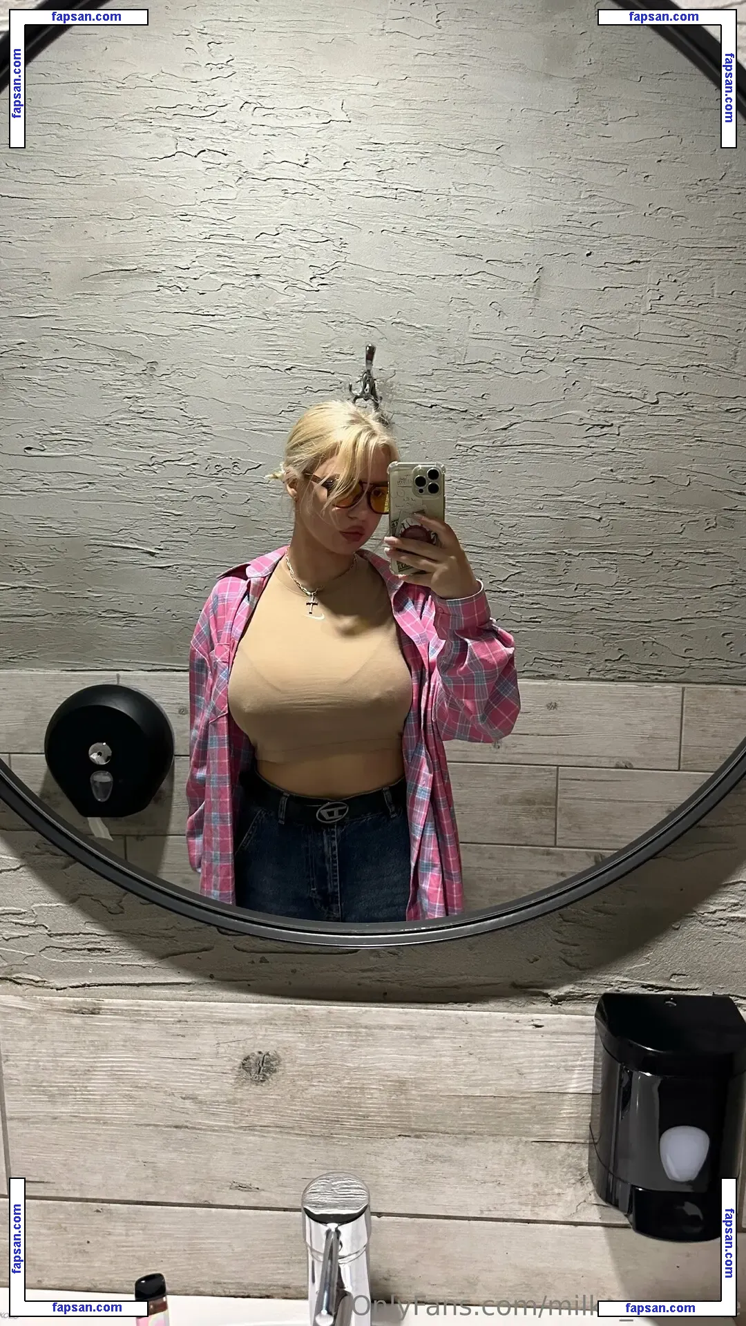 milka_tsunade nude photo #0005 from OnlyFans