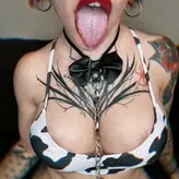 Milky Alien nude #0002