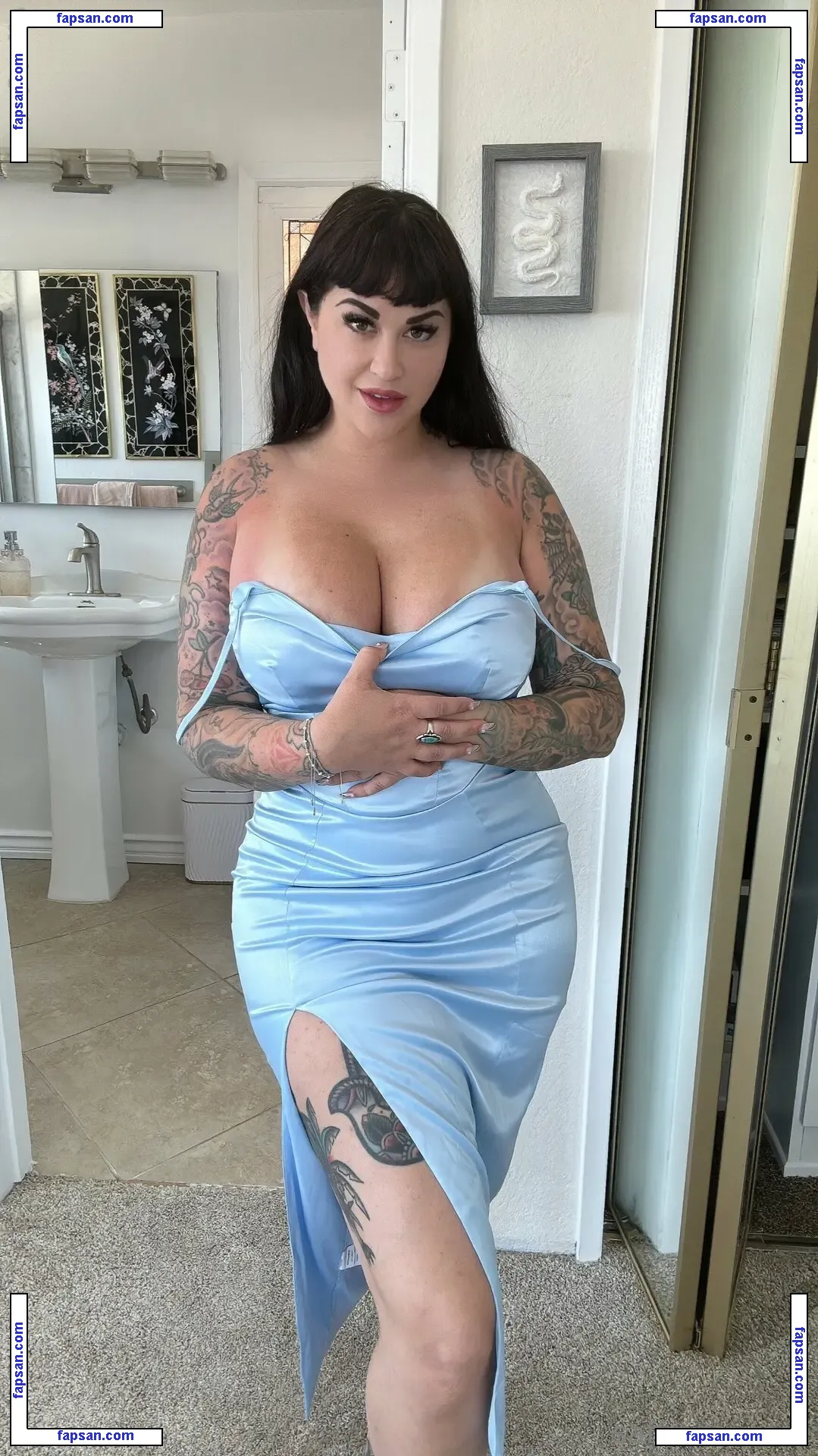 milky_mommy_tiffy nude photo #0003 from OnlyFans