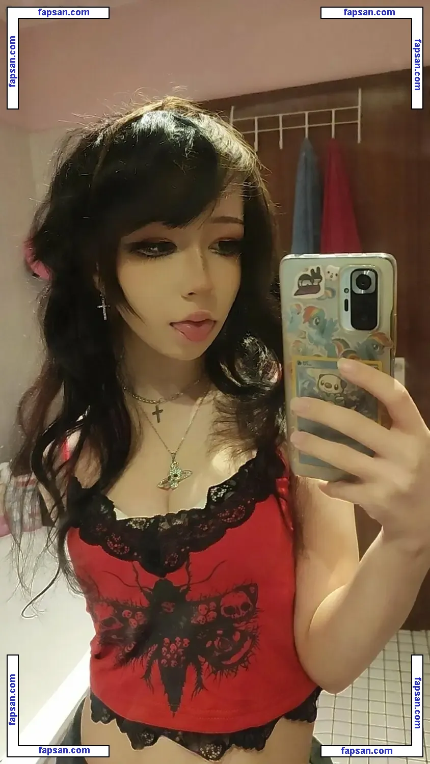 milky_ray nude photo #0007 from OnlyFans