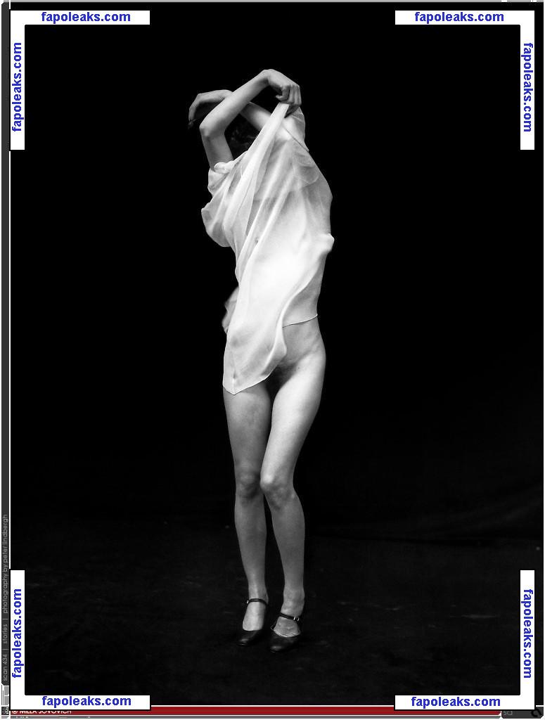 Milla Jovovich / millajovovich голая фото #0305 с Онлифанс