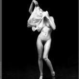 Milla Jovovich nude #0308