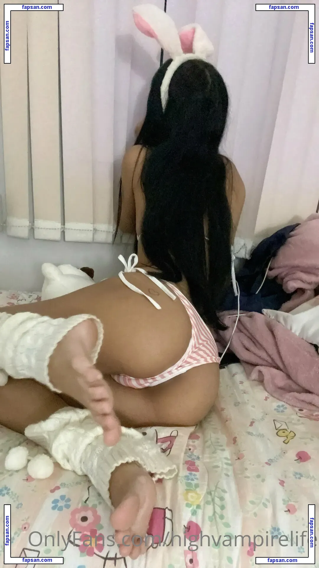 Mille Tsuki / high_vampiree / highvampirelife / tsuki_squiggles / vampire life nude photo #0005 from OnlyFans