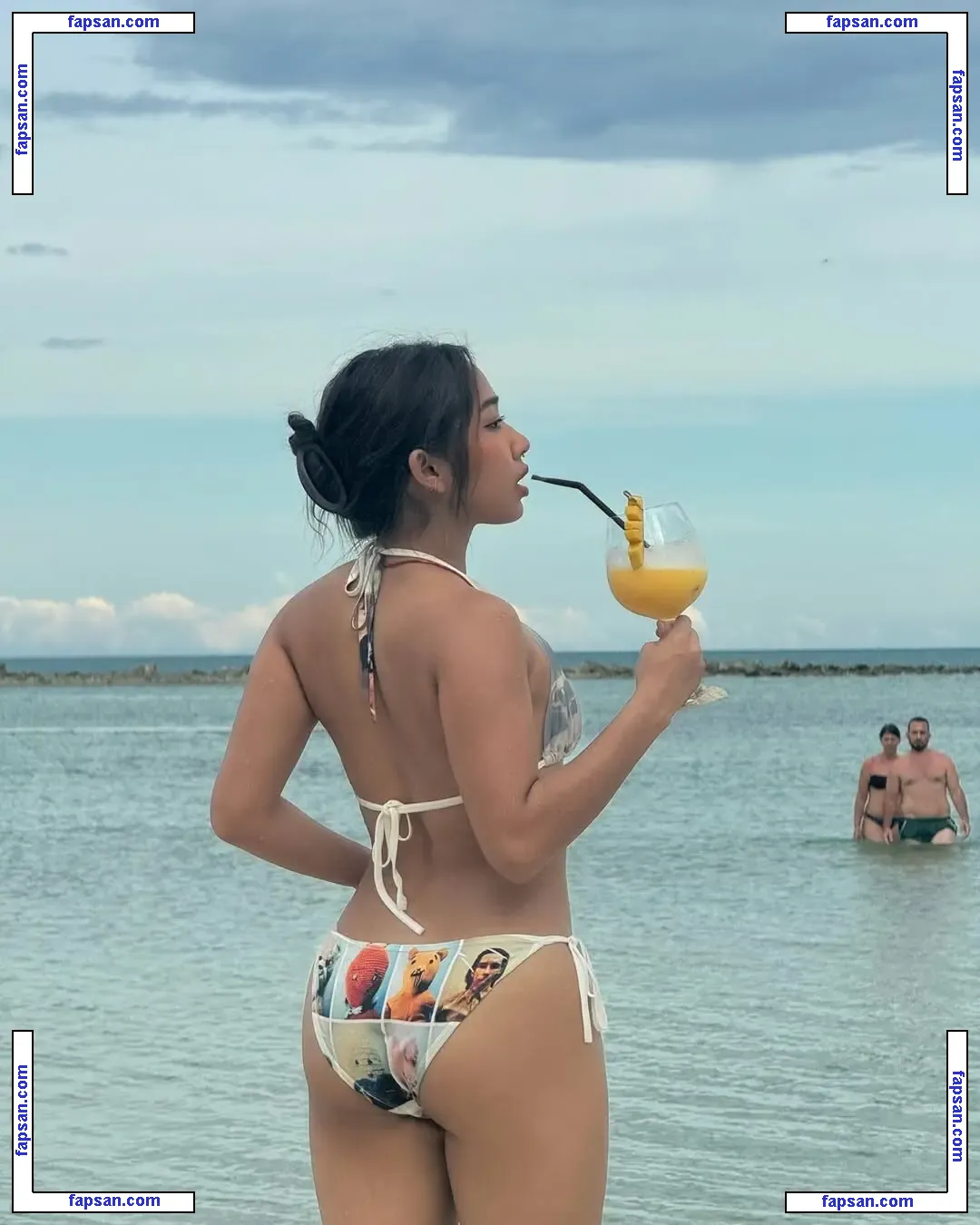 Milli Phuckitol nude photo #0004 from OnlyFans