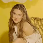 Millie Bobby Brown голая #2859