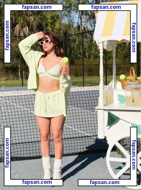 Millie Bobby Brown nude photo #3212 from OnlyFans