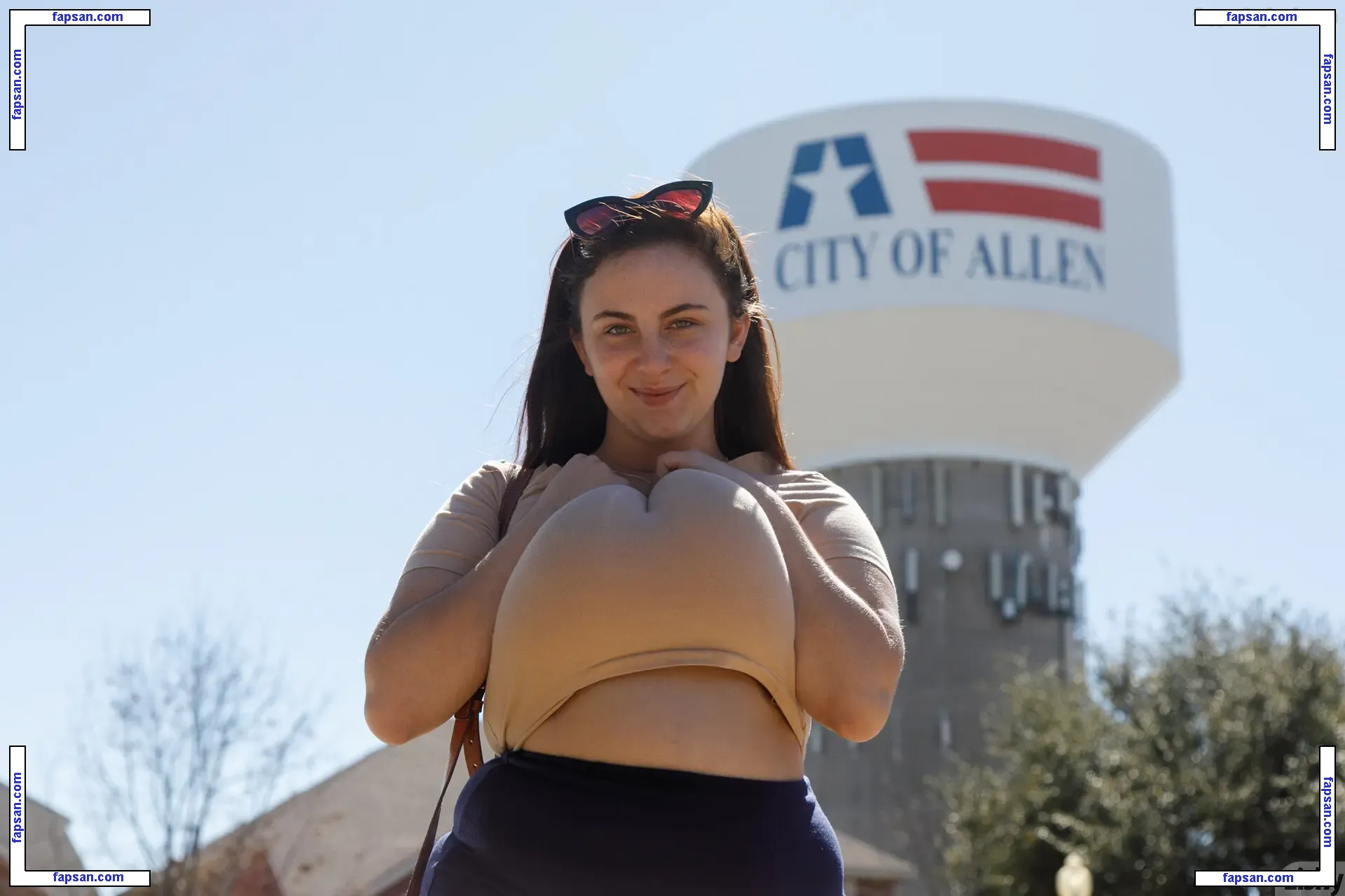 Milly Marks nude photo #0004 from OnlyFans