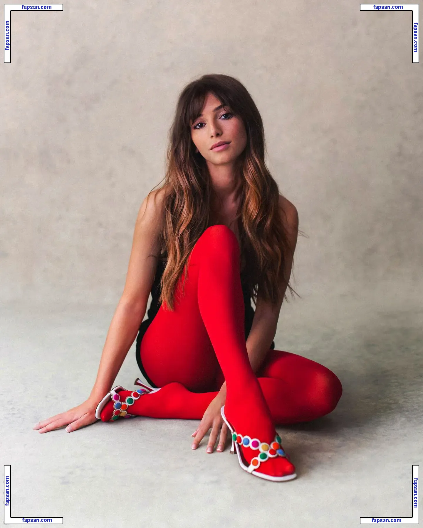 Mimi Keene nude photo #0098 from OnlyFans