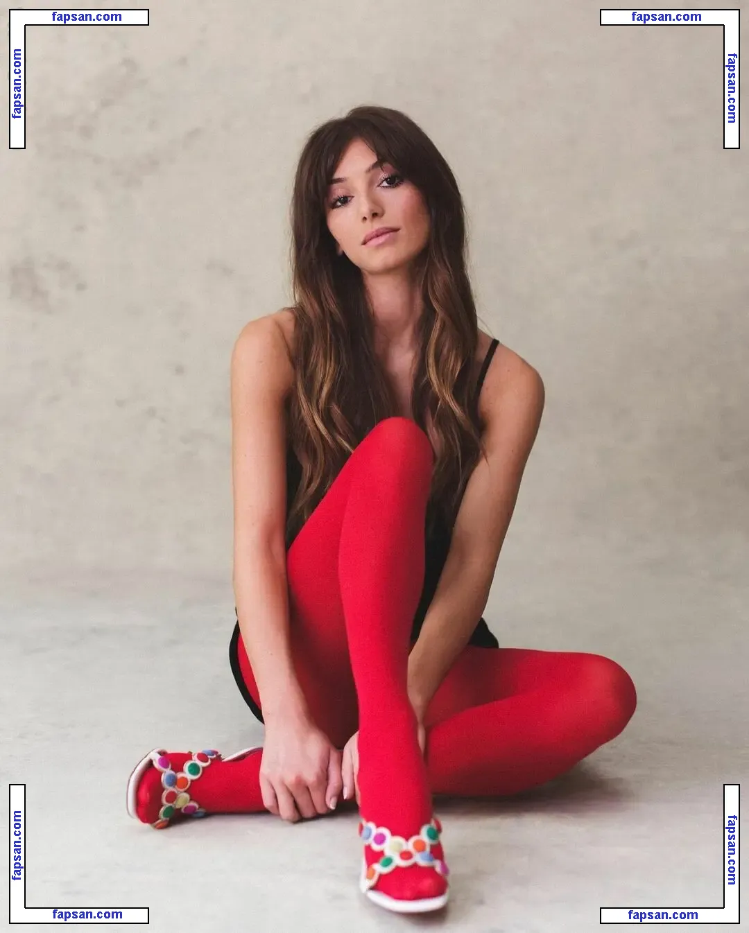 Mimi Keene nude photo #0101 from OnlyFans