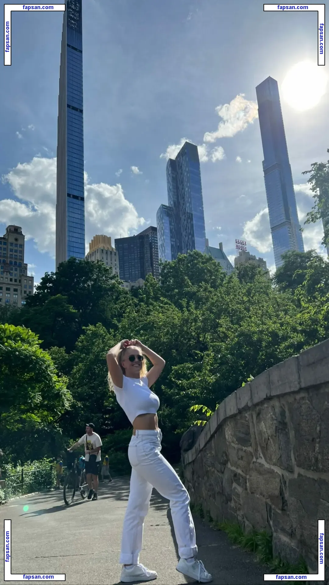 Mimi Lintrup nude photo #0034 from OnlyFans