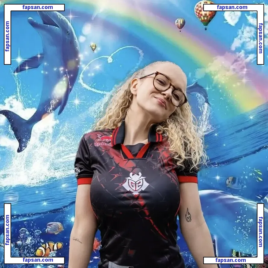 Mimi Lintrup nude photo #0071 from OnlyFans