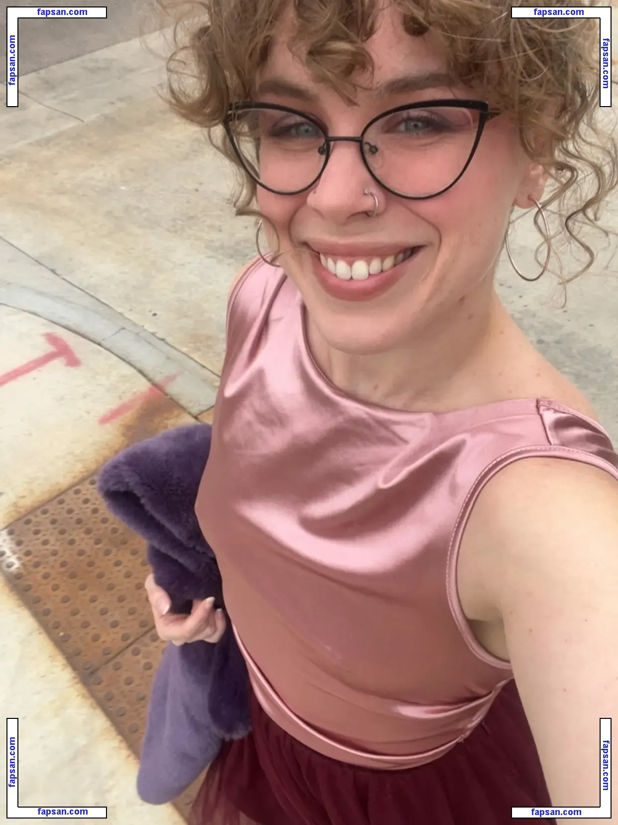 Mimi Schultz голая фото #0002 с Онлифанс