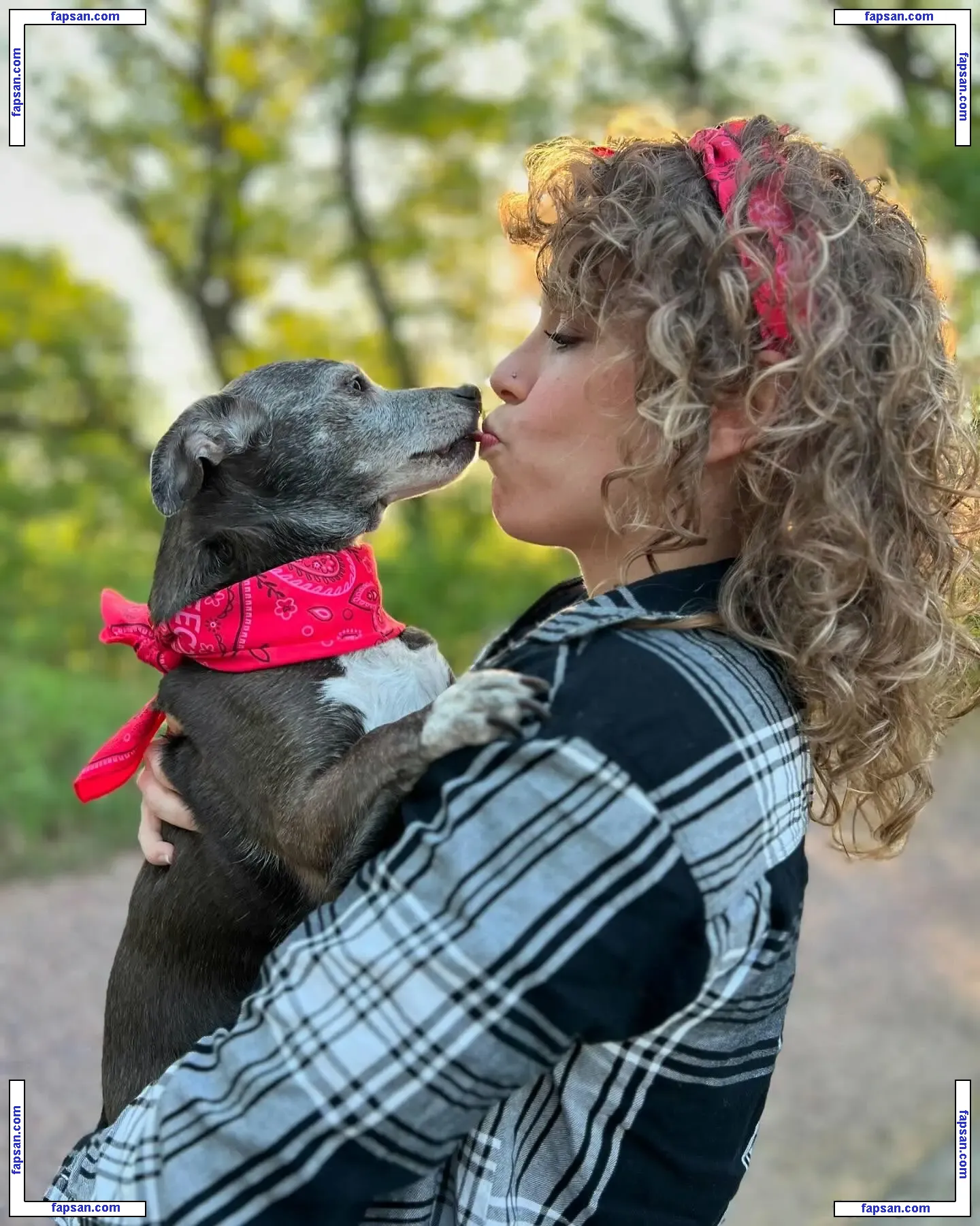 Mimi Schultz голая фото #0013 с Онлифанс