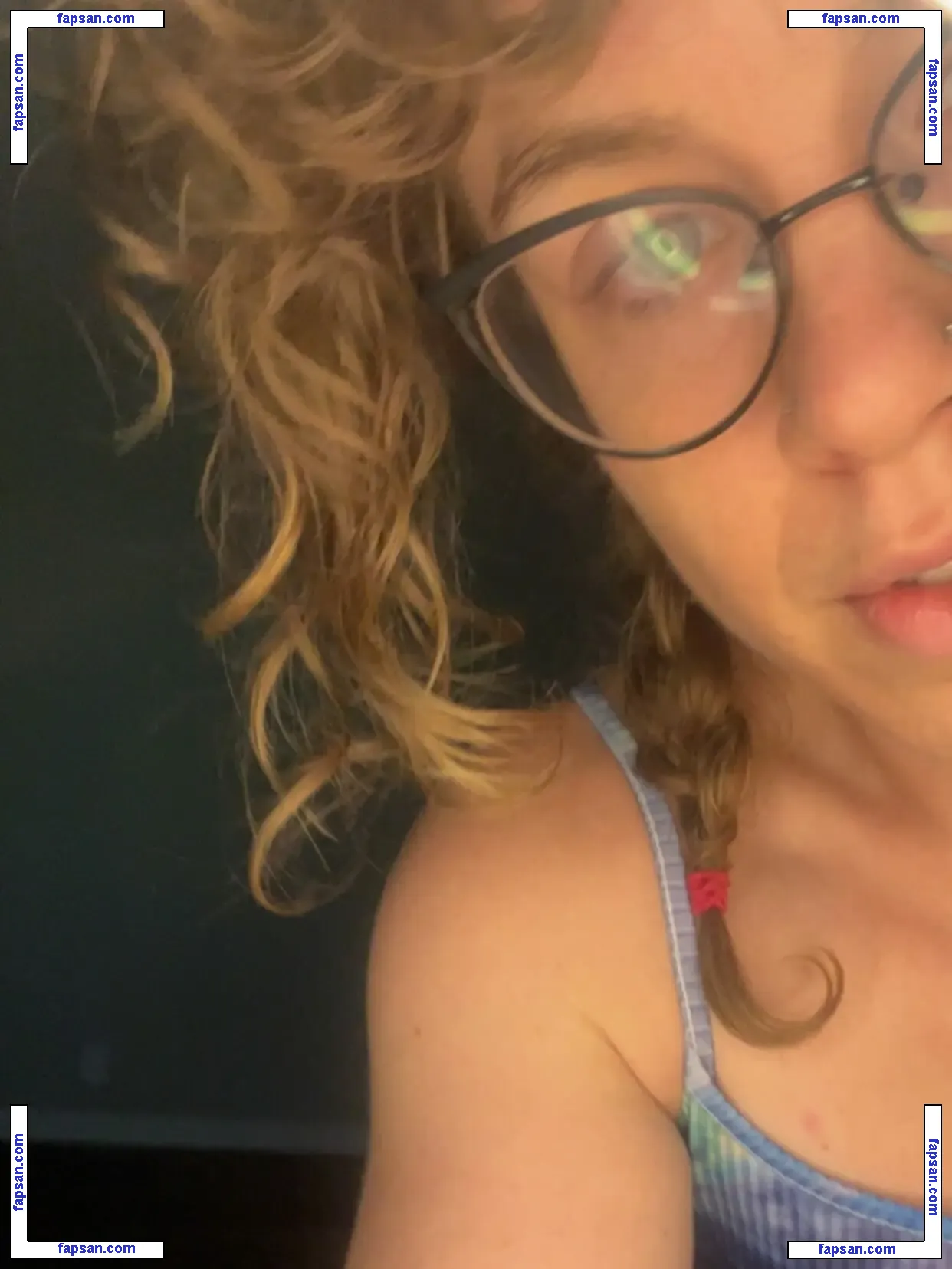 Mimi Schultz голая фото #0014 с Онлифанс