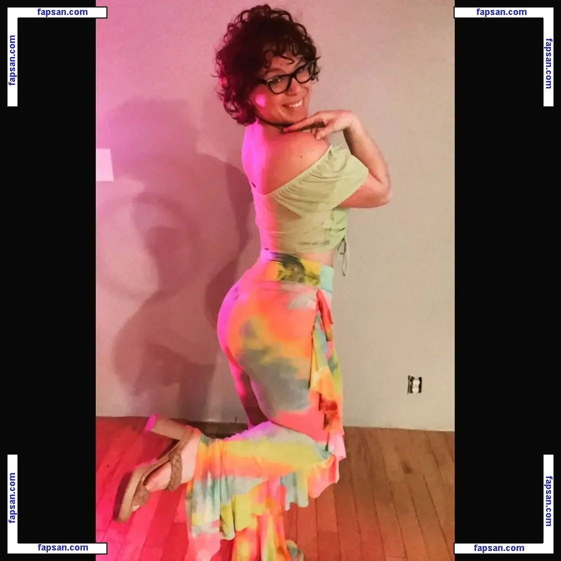 Mimi Schultz голая фото #0016 с Онлифанс