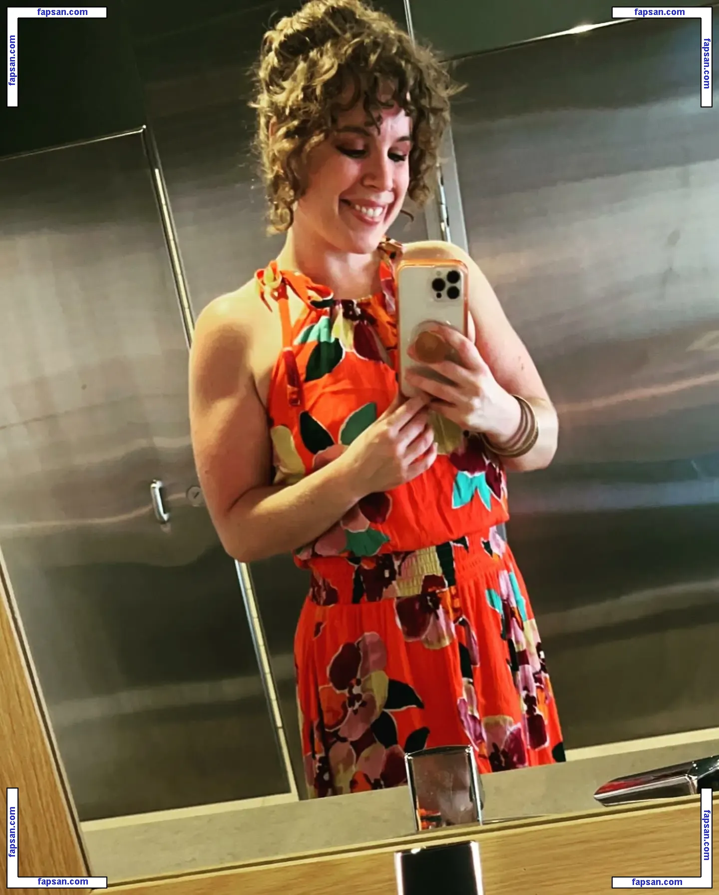 Mimi Schultz голая фото #0019 с Онлифанс