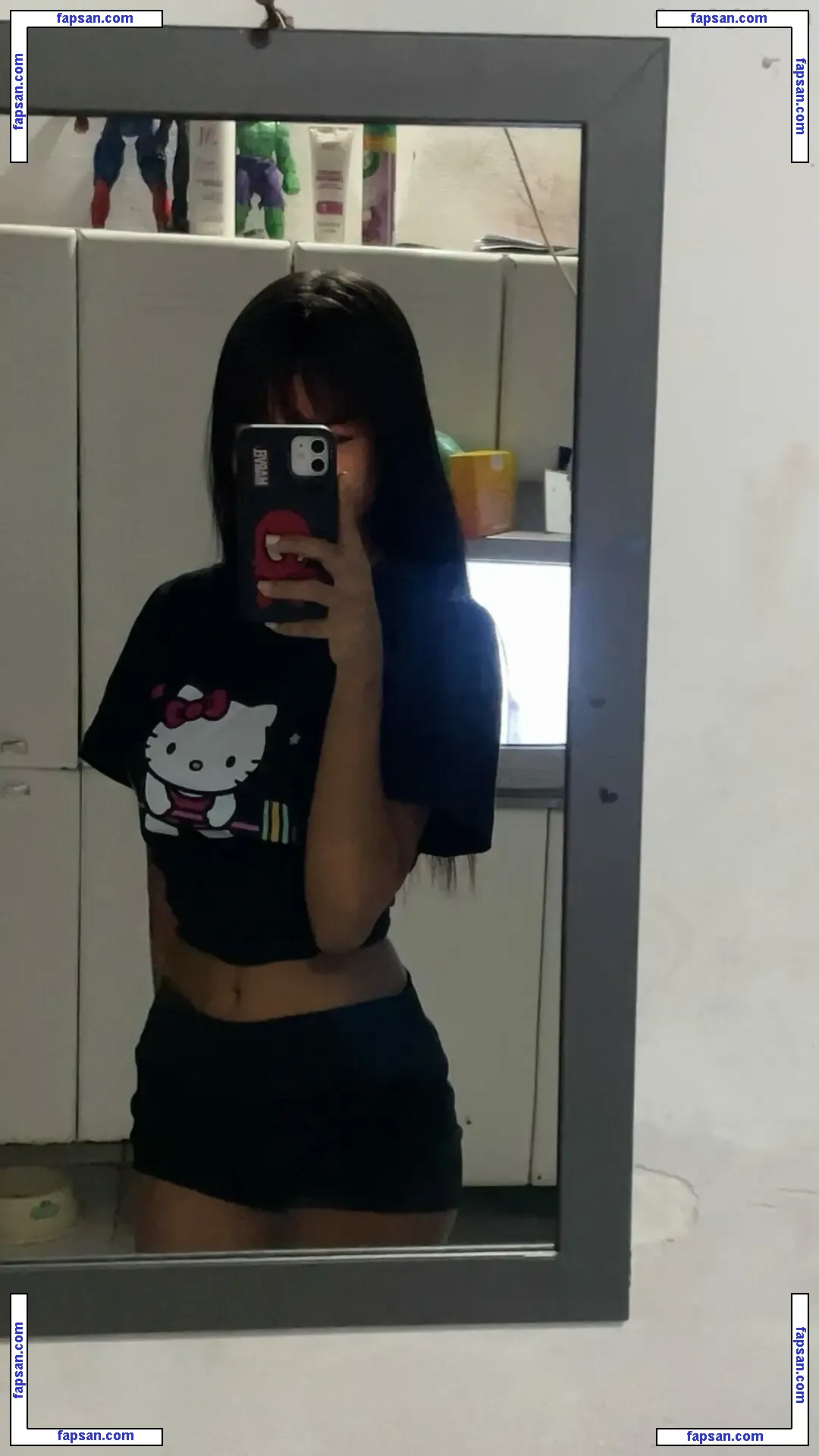 mimiesquisitinha nude photo #0005 from OnlyFans