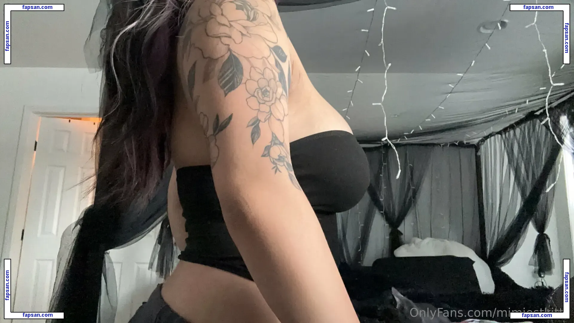 mimiestkitty nude photo #0003 from OnlyFans