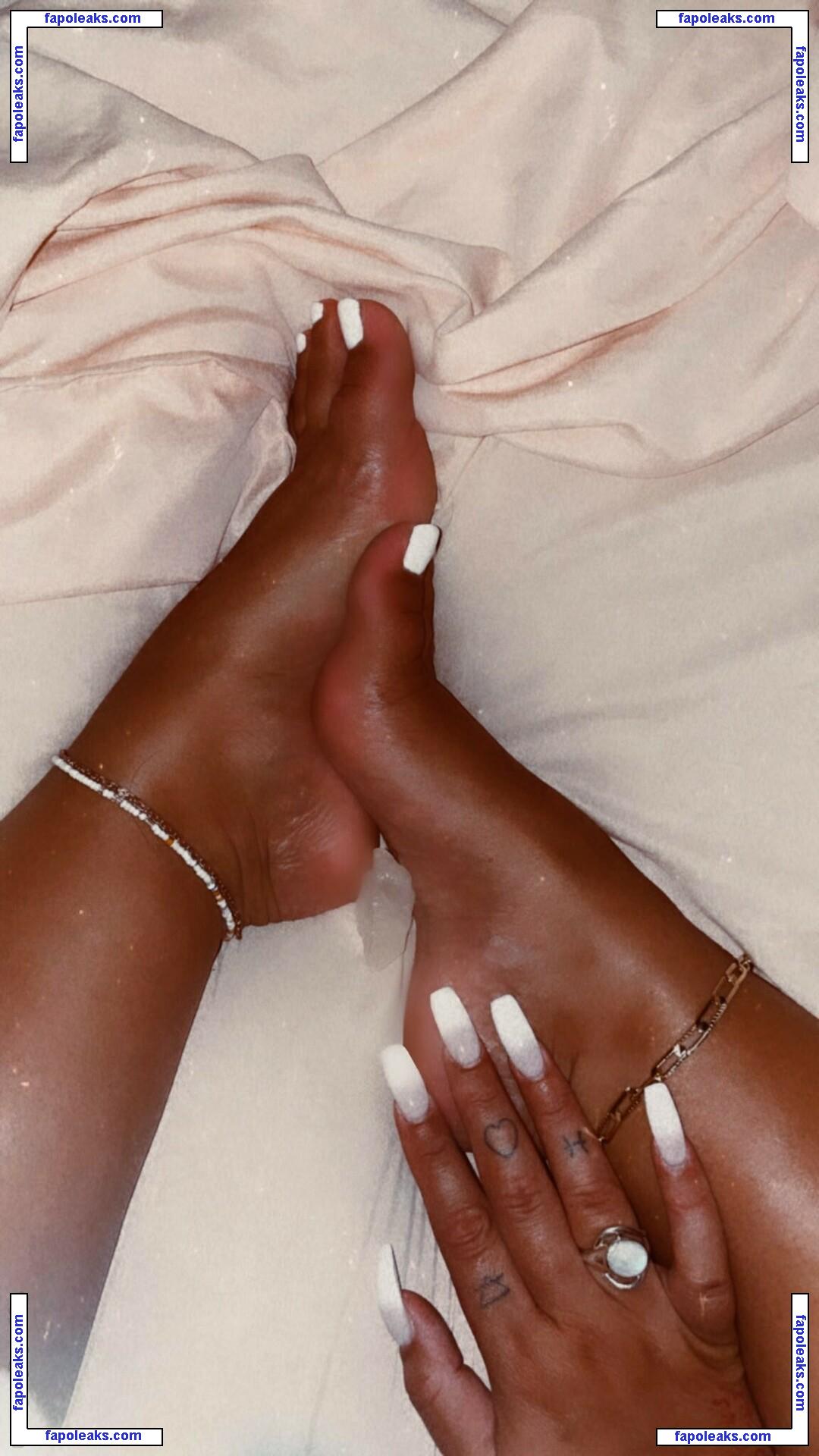 MiMiko Divine / mimiko_for_kids / mimikoko / mimikoko369 nude photo #0024 from OnlyFans