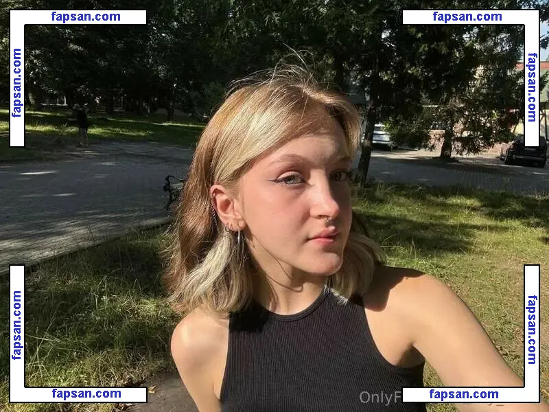 Mimiolivia голая фото #0003 с Онлифанс