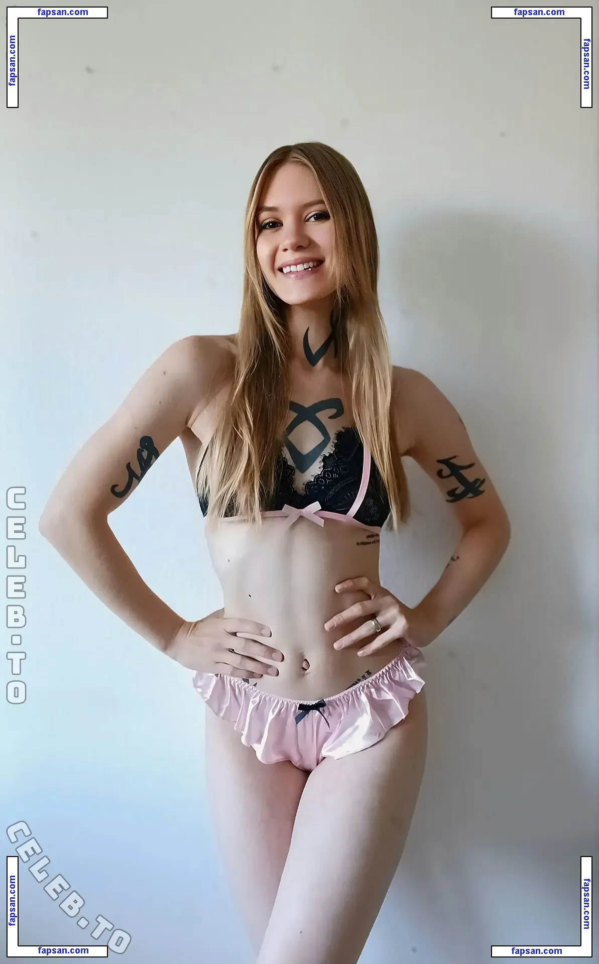 Mimisplace nude photo #0039 from OnlyFans