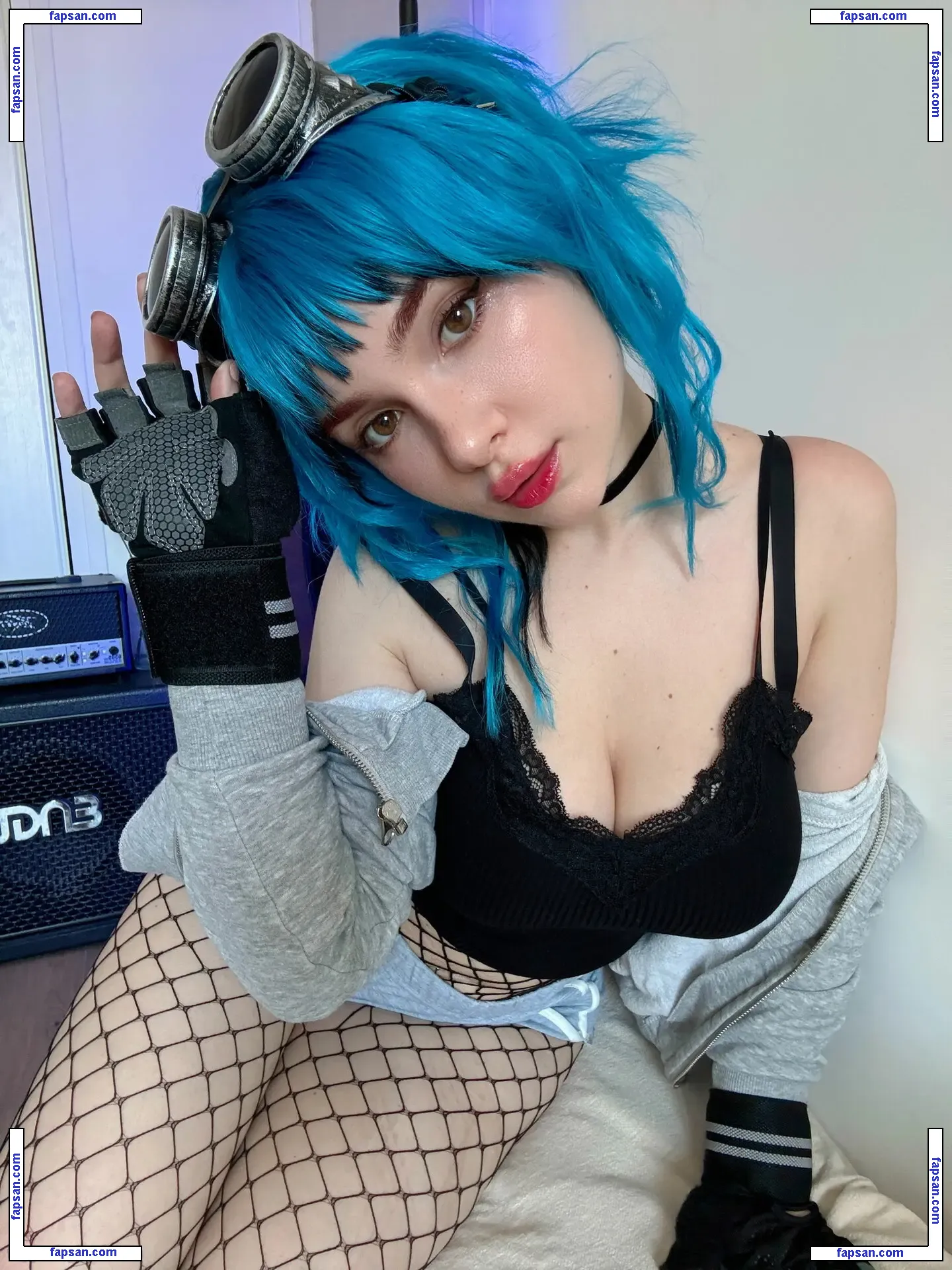 mimo_ningyo nude photo #0012 from OnlyFans