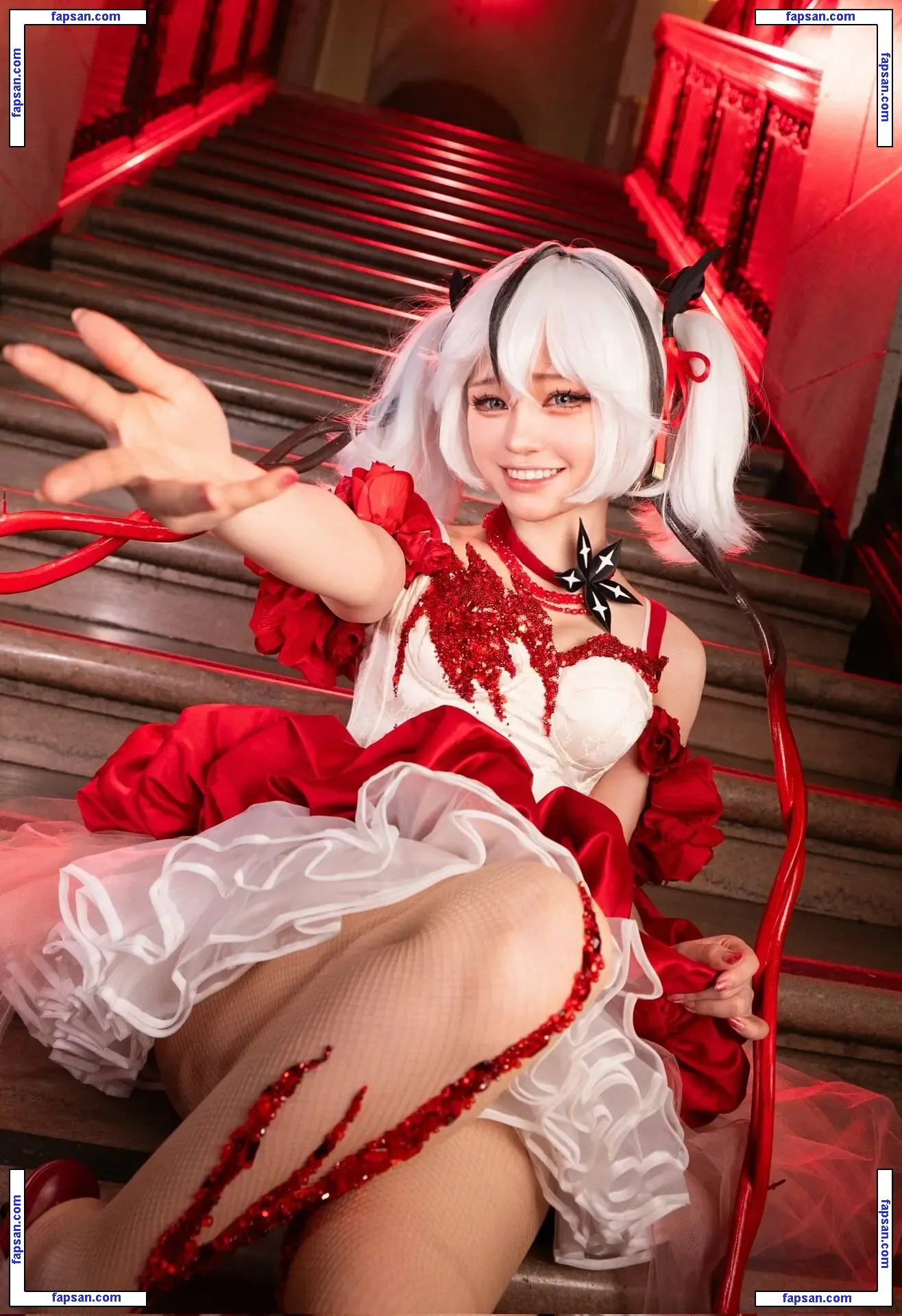 min_cosplay nude photo #0019 from OnlyFans