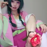 min_cosplay nude #0016