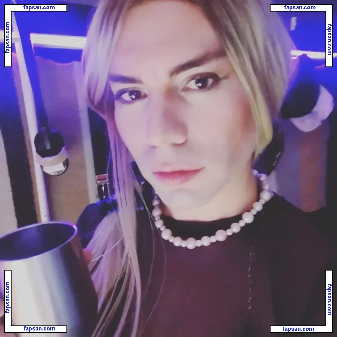 Mina Fimmel голая фото #0020 с Онлифанс