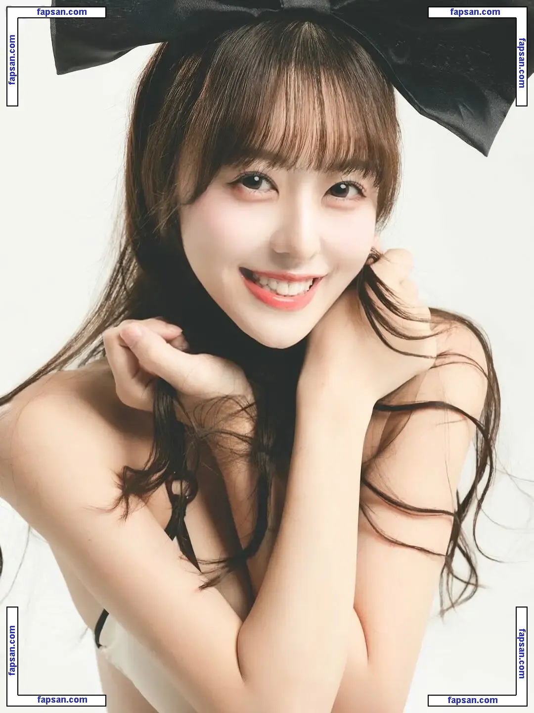 mina_pochico голая фото #0024 с Онлифанс