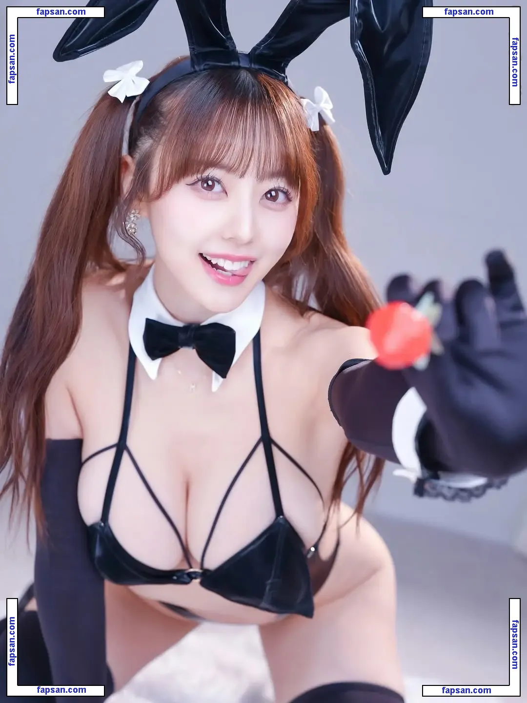 mina_pochico голая фото #0034 с Онлифанс