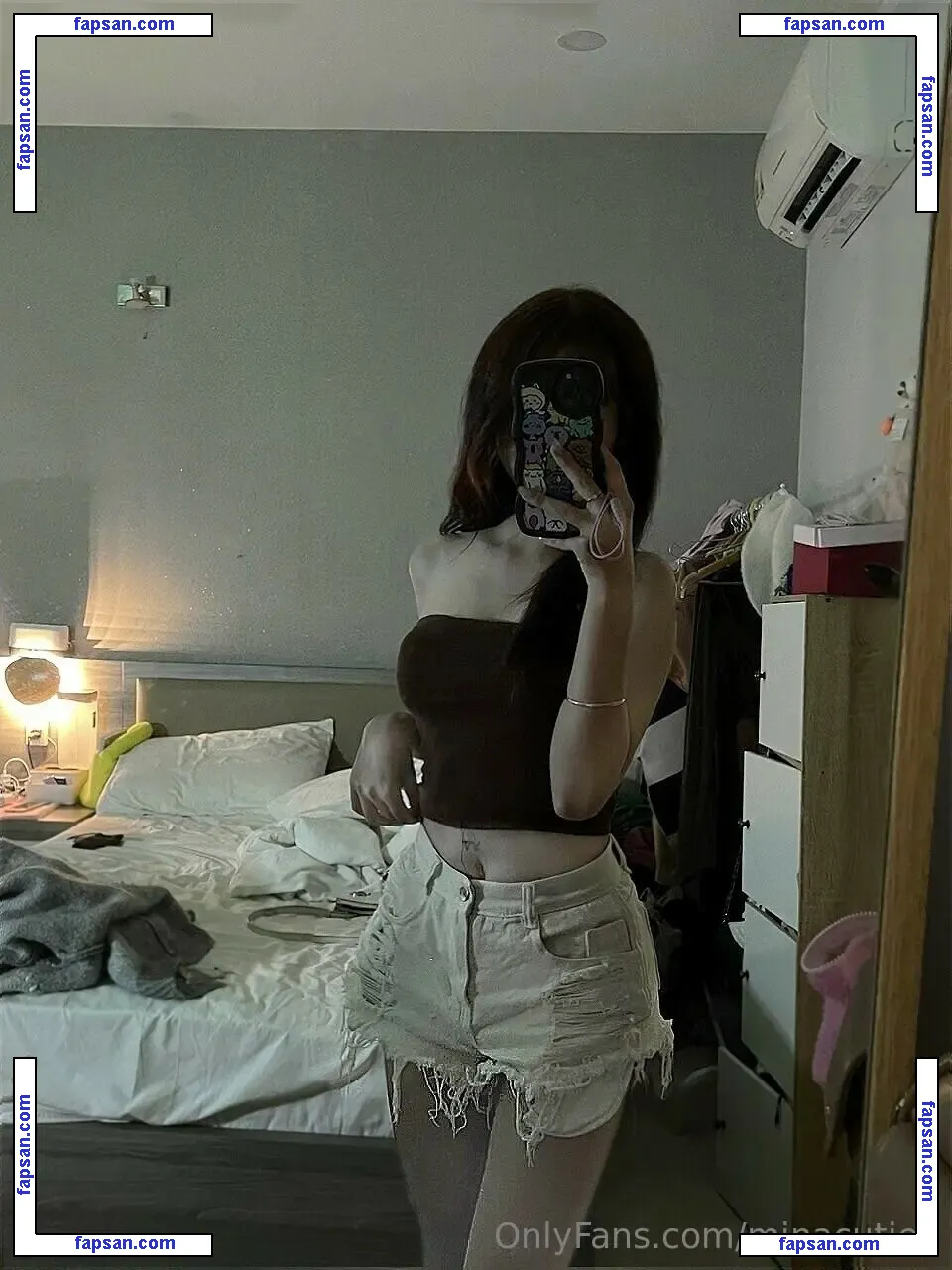 minacutiex голая фото #0007 с Онлифанс