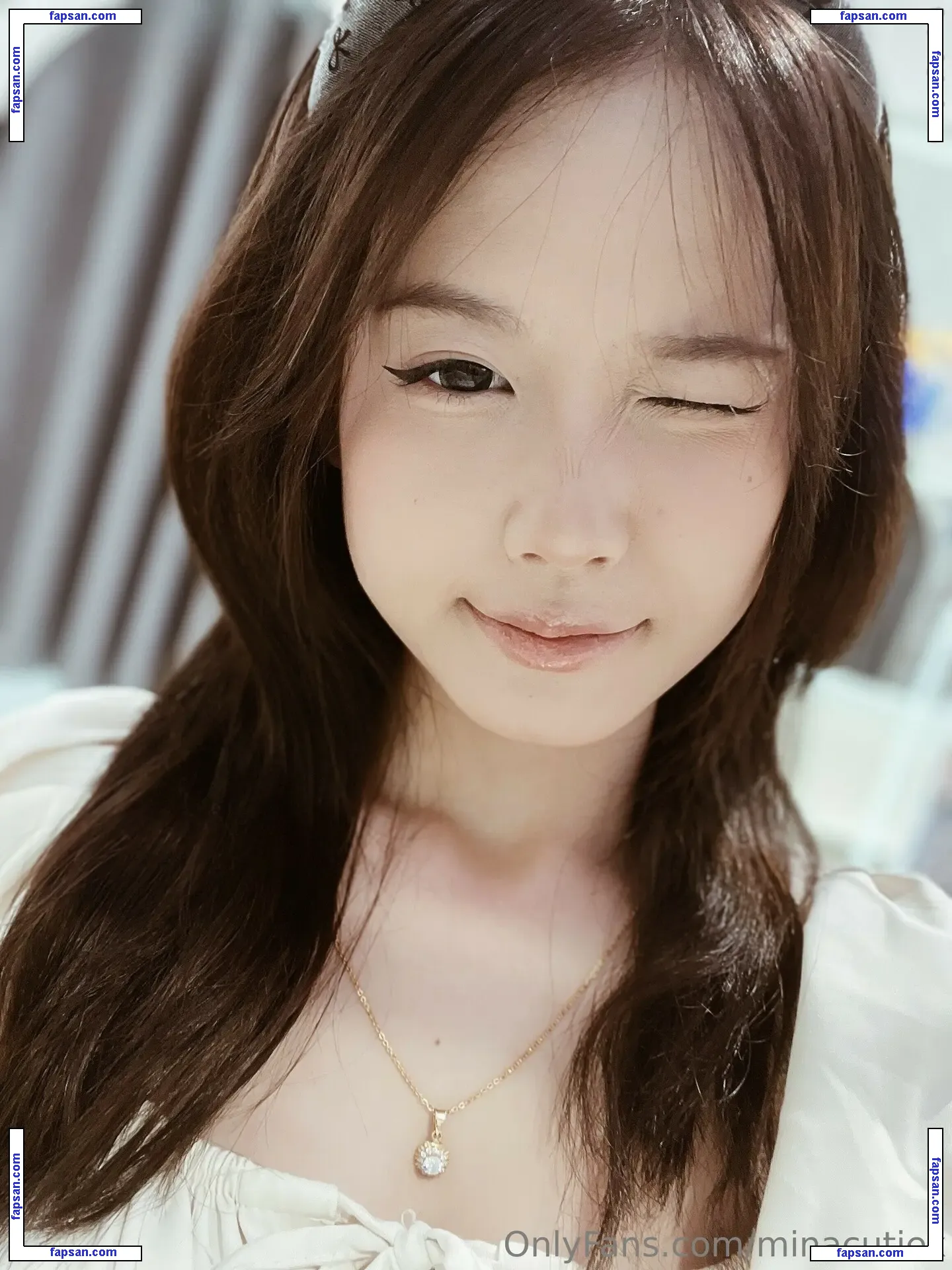 minacutiex голая фото #0010 с Онлифанс