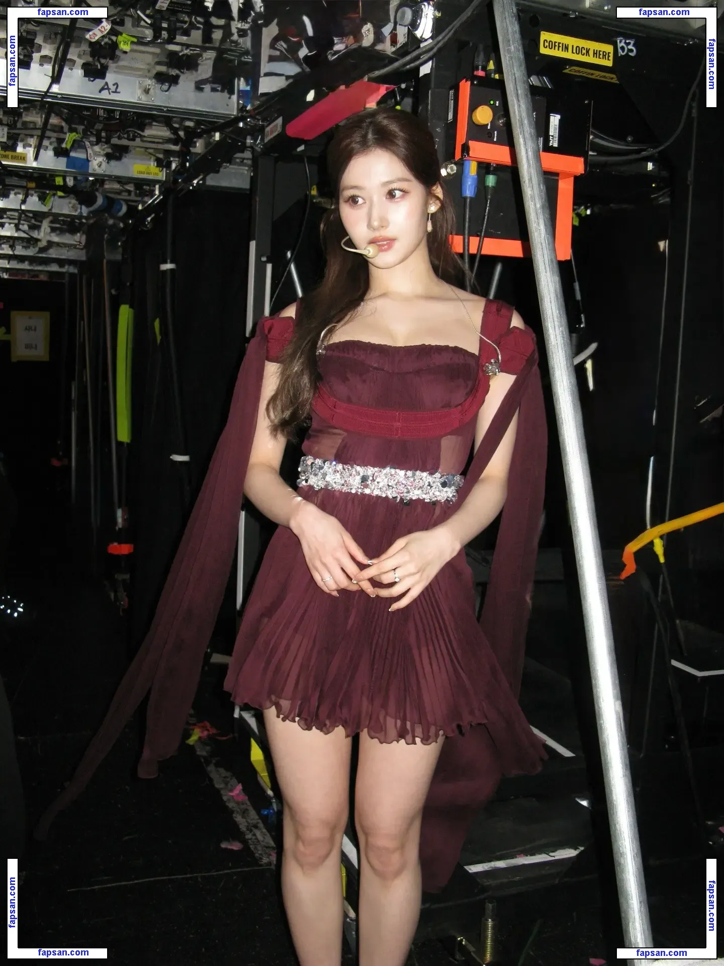 Minatozaki Sana голая фото #0019 с Онлифанс