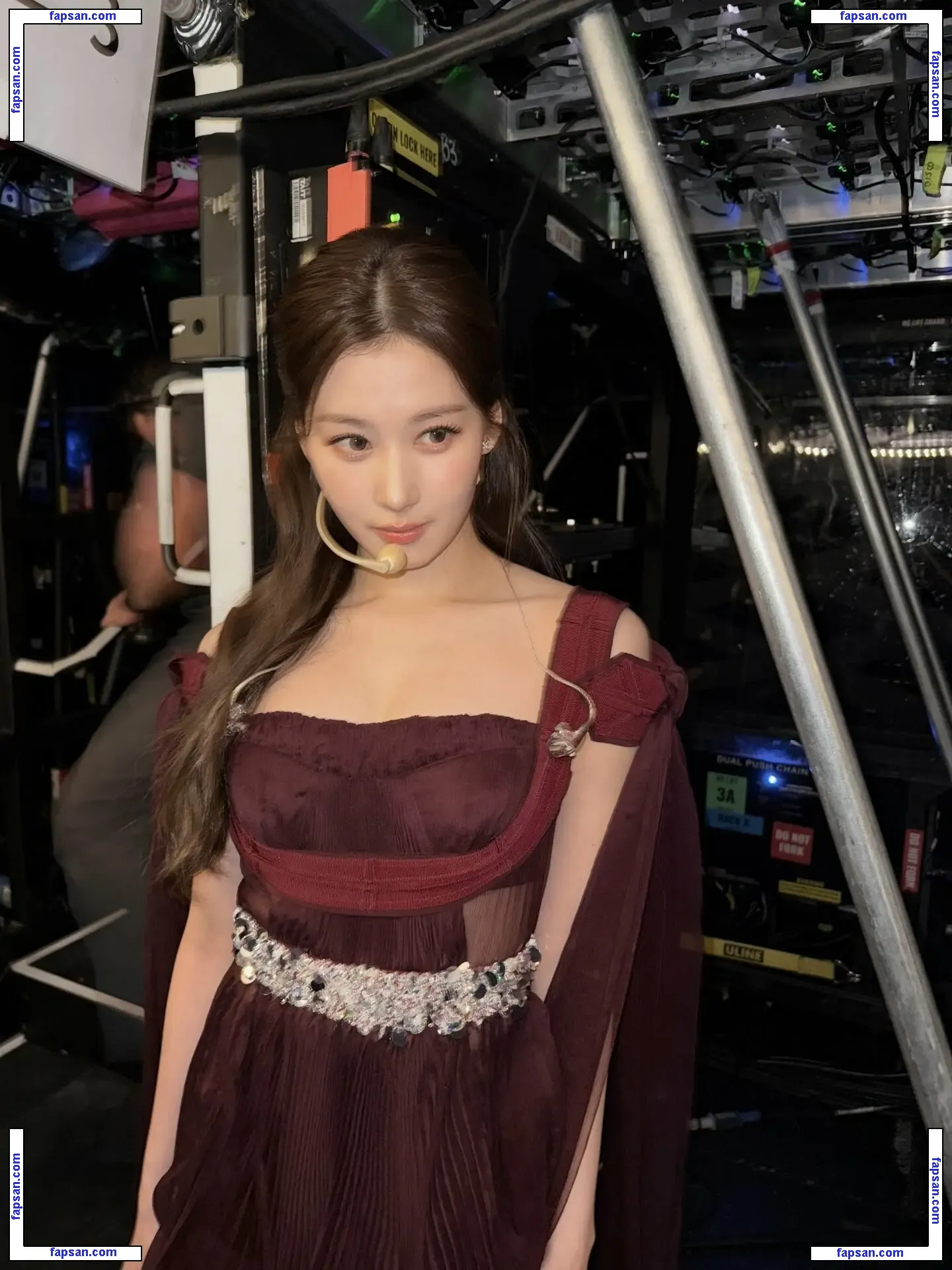 Minatozaki Sana голая фото #0025 с Онлифанс