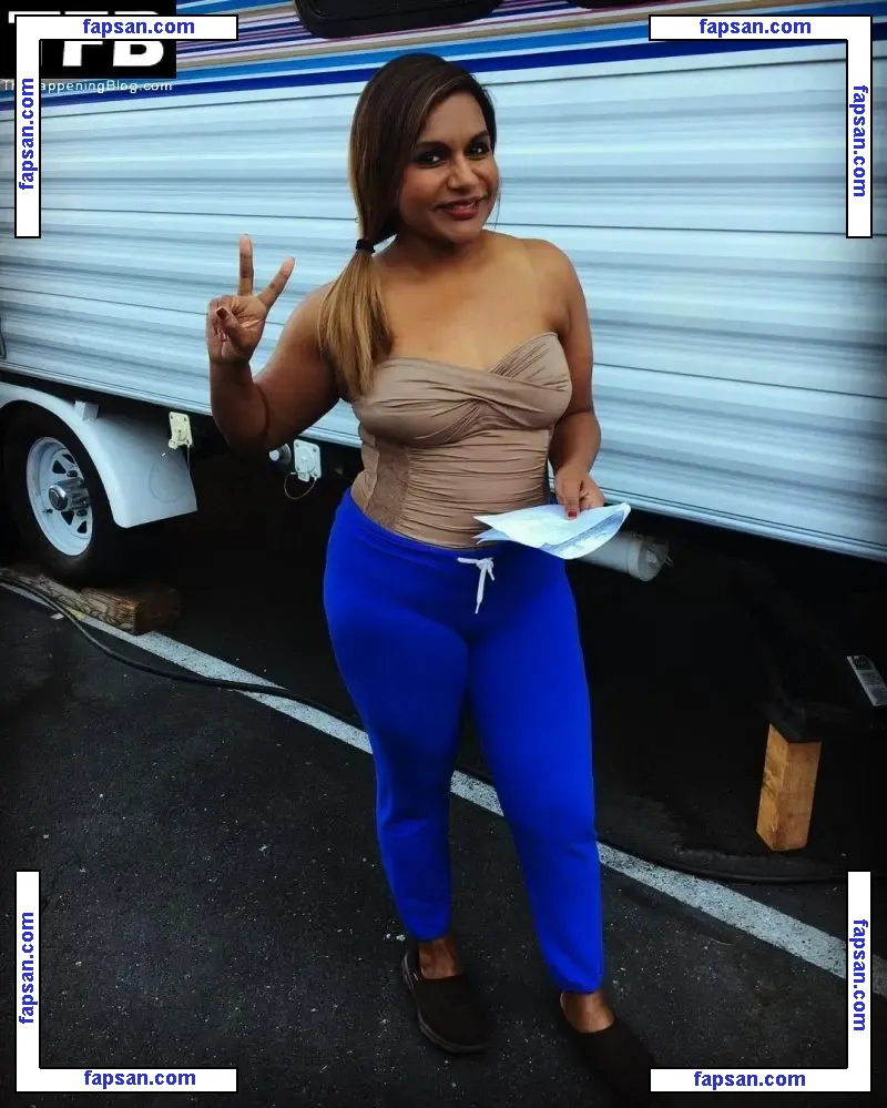 Mindy Kaling nude photo #0023 from OnlyFans