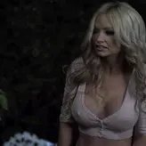 Mindy Robinson голая #0157