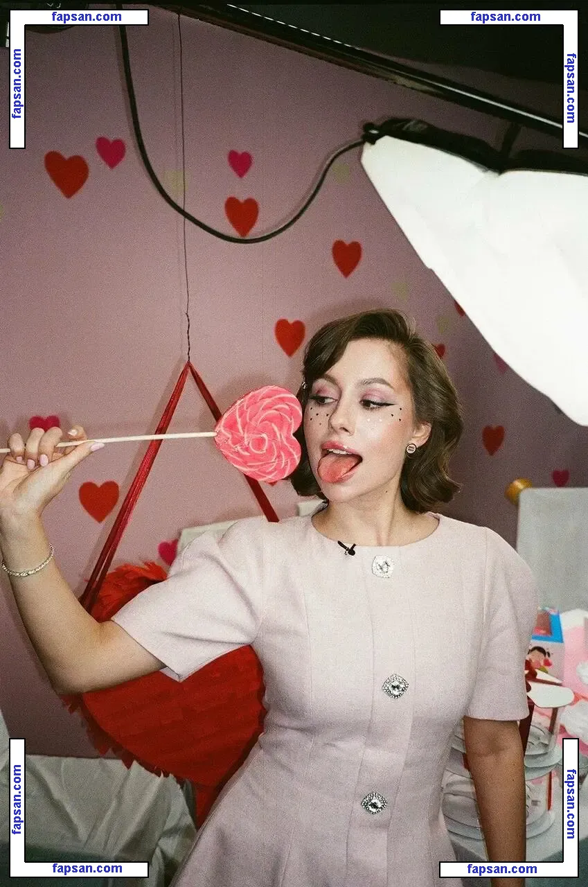 minikarolina nude photo #0003 from OnlyFans