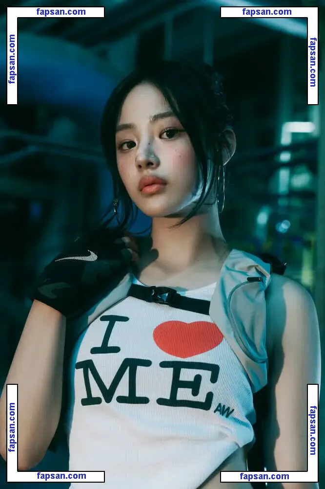 Minji (NewJeans) nude photo #0017 from OnlyFans