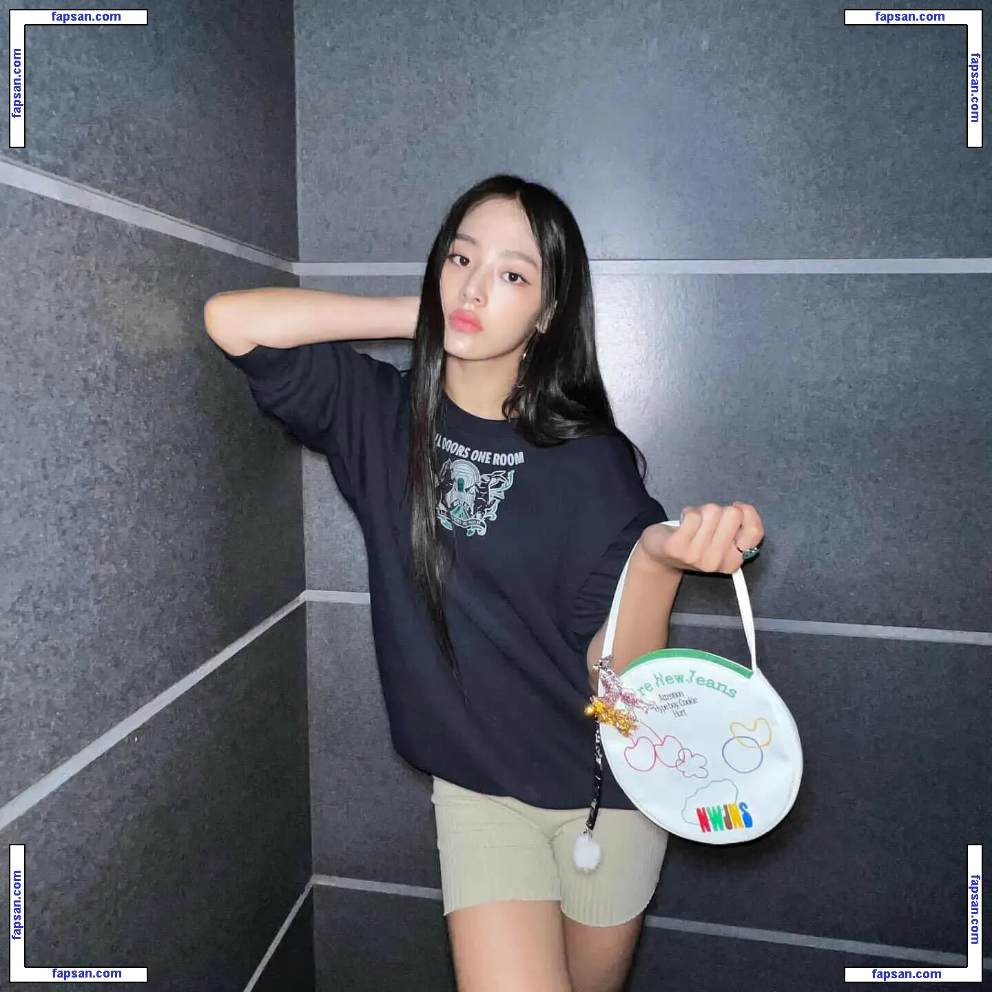 Minji (NewJeans) nude photo #0045 from OnlyFans