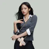 Minji (NewJeans) nude #0019