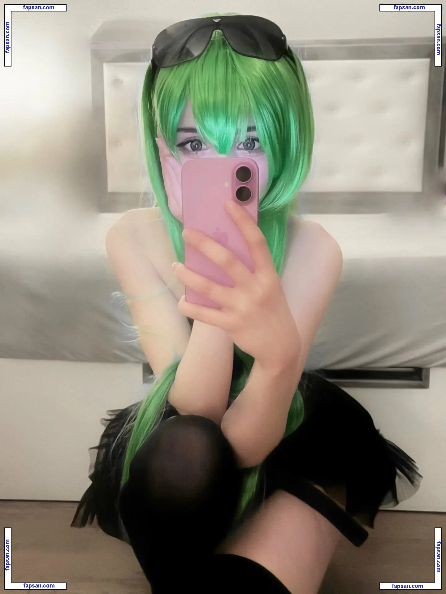 mioecupid nude photo #0043 from OnlyFans