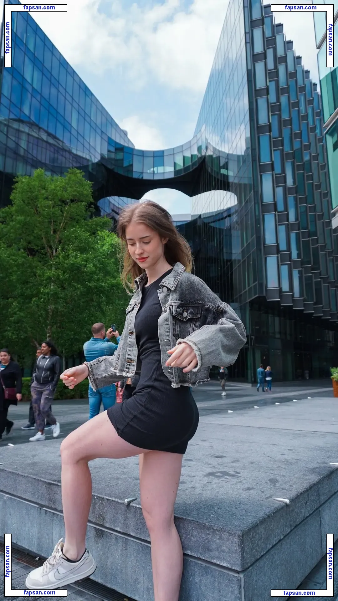 mira.004 nude photo #1093 from OnlyFans