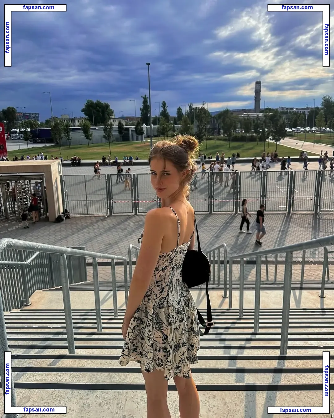 mira.004 nude photo #1118 from OnlyFans