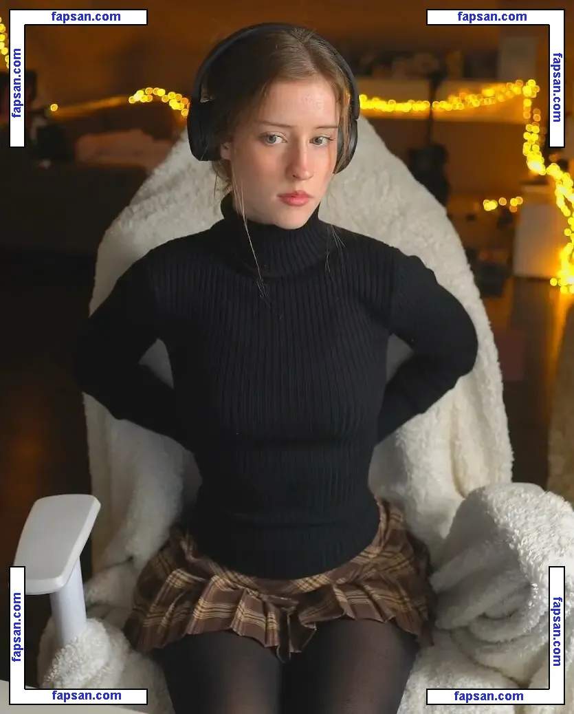 mira.004 голая фото #1145 с Онлифанс