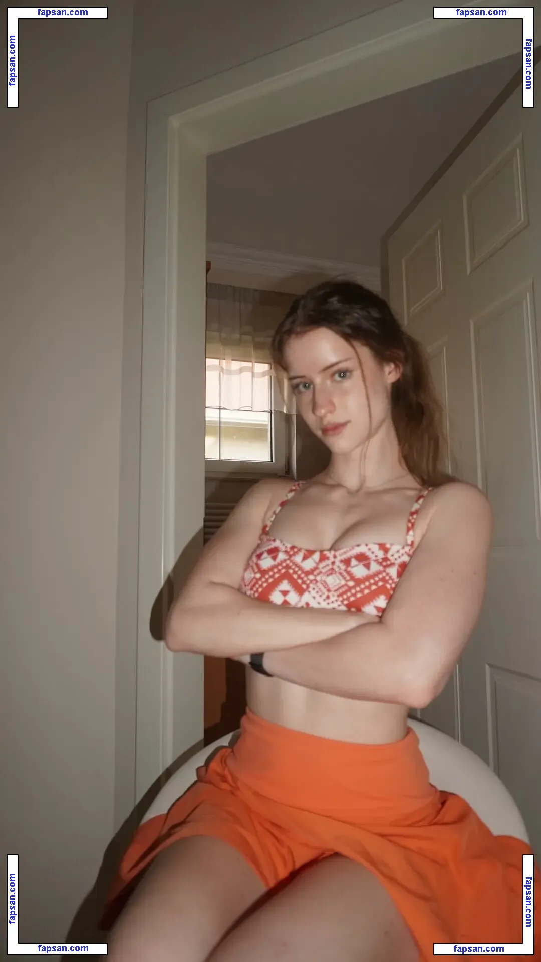 mira.004 nude photo #1169 from OnlyFans