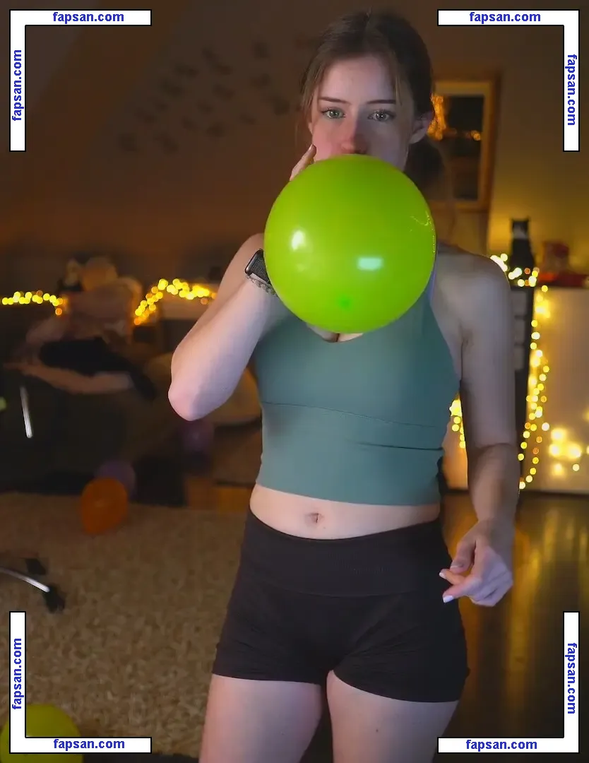 mira.004 nude photo #1238 from OnlyFans