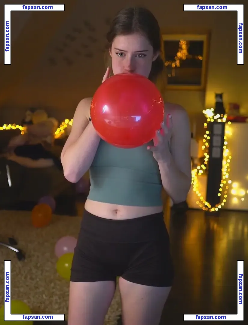 mira.004 nude photo #1246 from OnlyFans