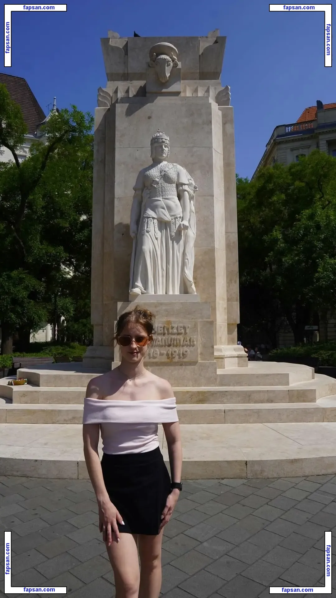 mira.004 nude photo #1249 from OnlyFans