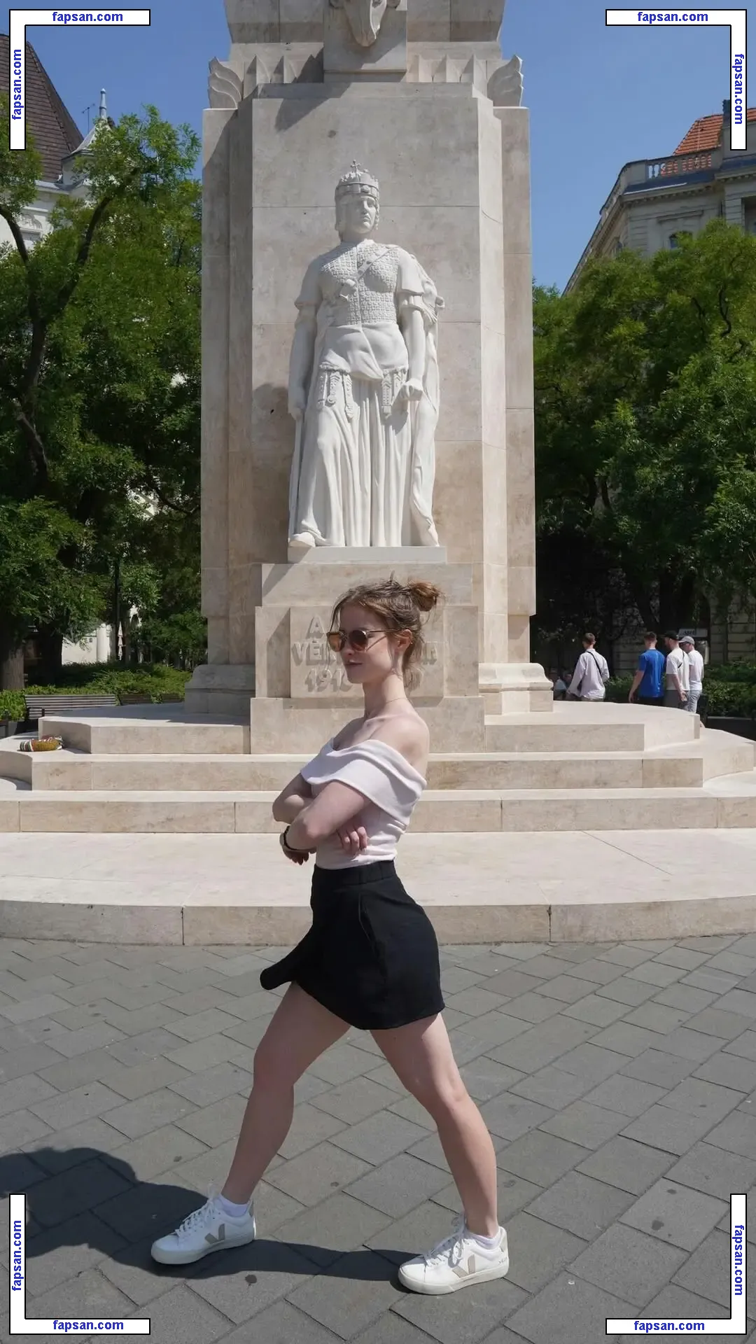 mira.004 nude photo #1253 from OnlyFans